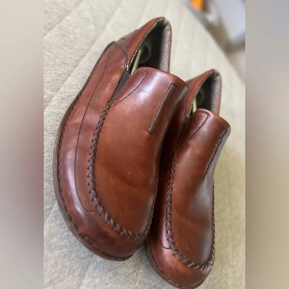 PATAGONIA Sz 13 Pau Walnut Brown Leather Slip-on Loafers Exc  display picture 1